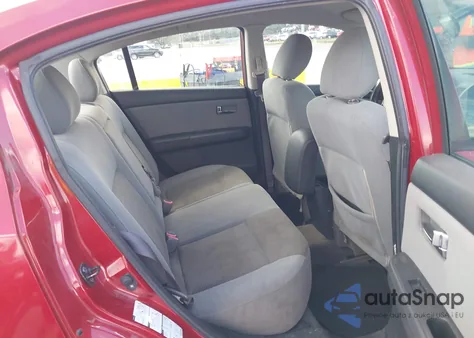 2011 Nissan Sentra 2.0S z USA, uszkodzony, nr VIN 3N1AB6AP7BL633875